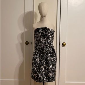 NWT Max and celo strapless black and white dress